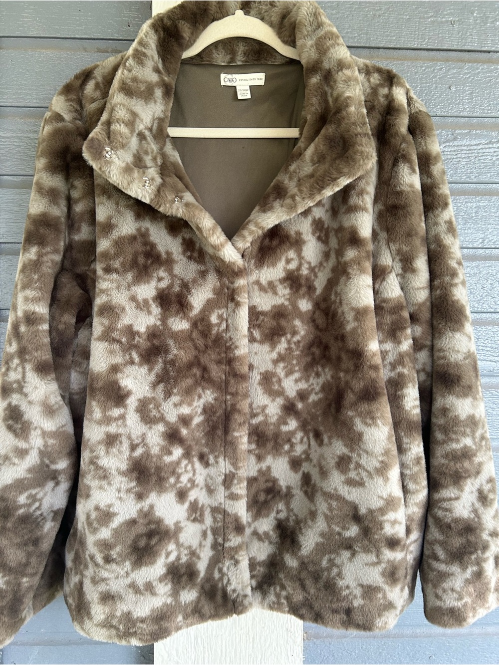 22/24W Cato Brown Cream Faux Fur Jacket Plus Size New Never Worn
